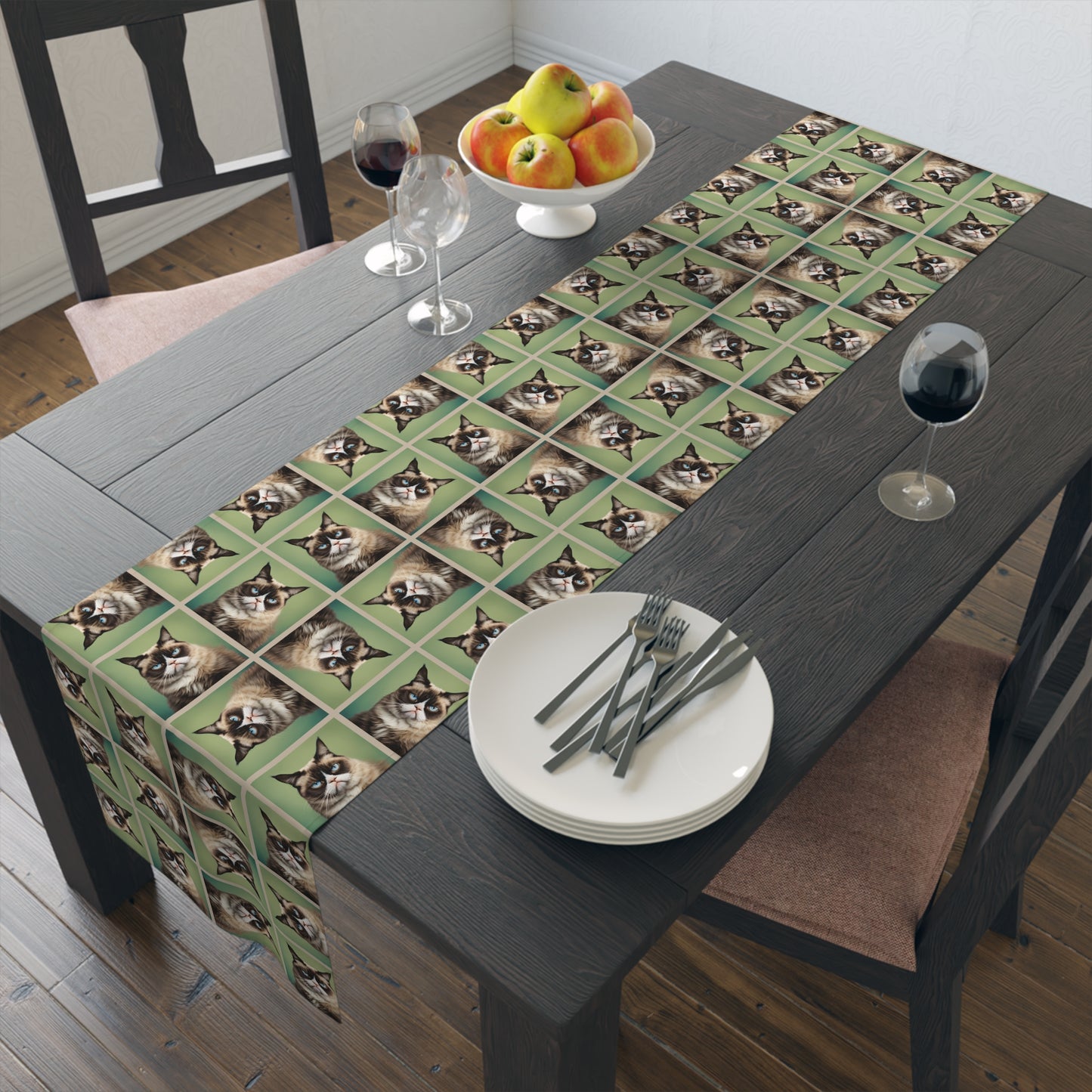 Whimsical Cat Print Table Runner - Perfect for Cat Lovers and Home Decor