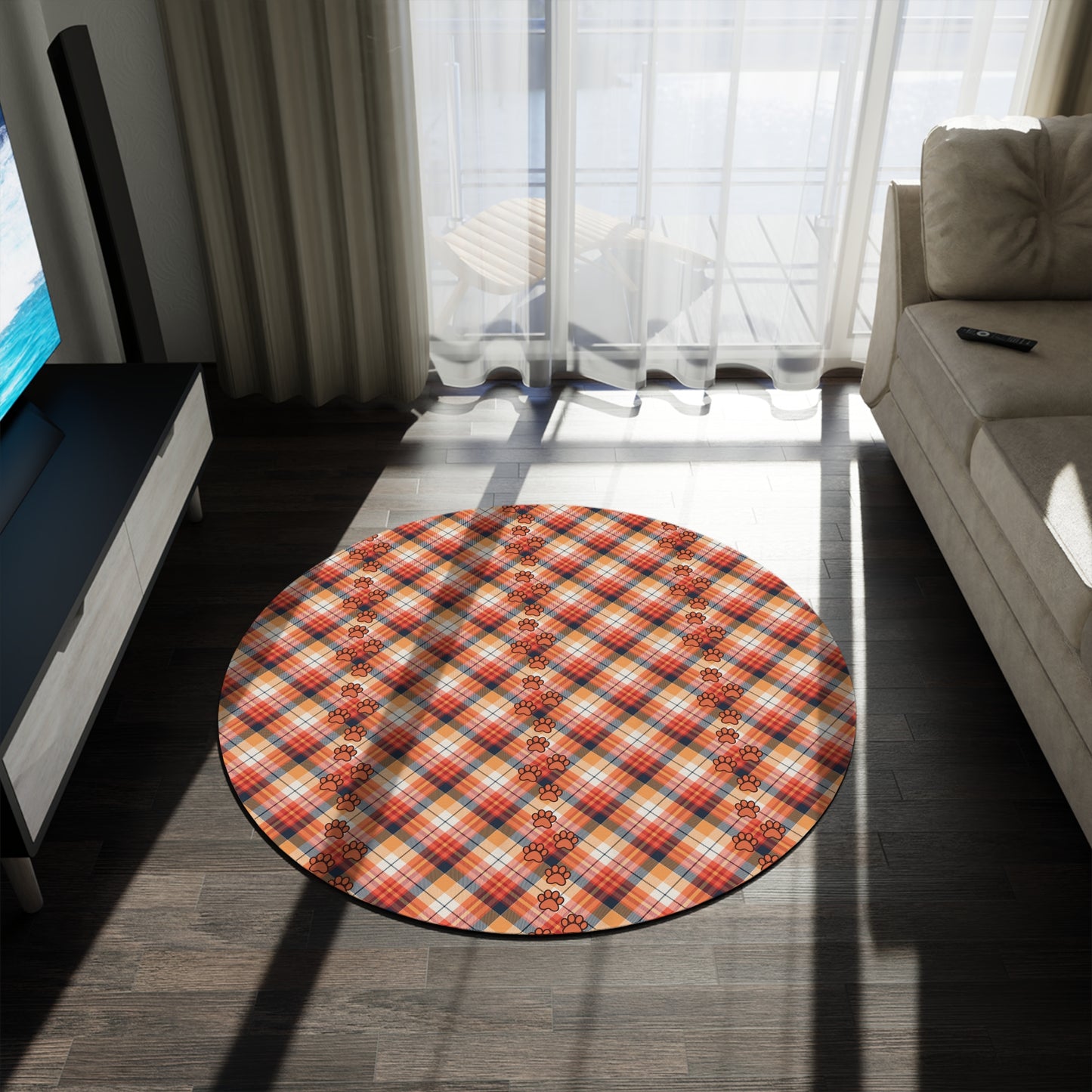 Cozy Plaid Round Rug for Pet Lovers - Stylish Home Decor