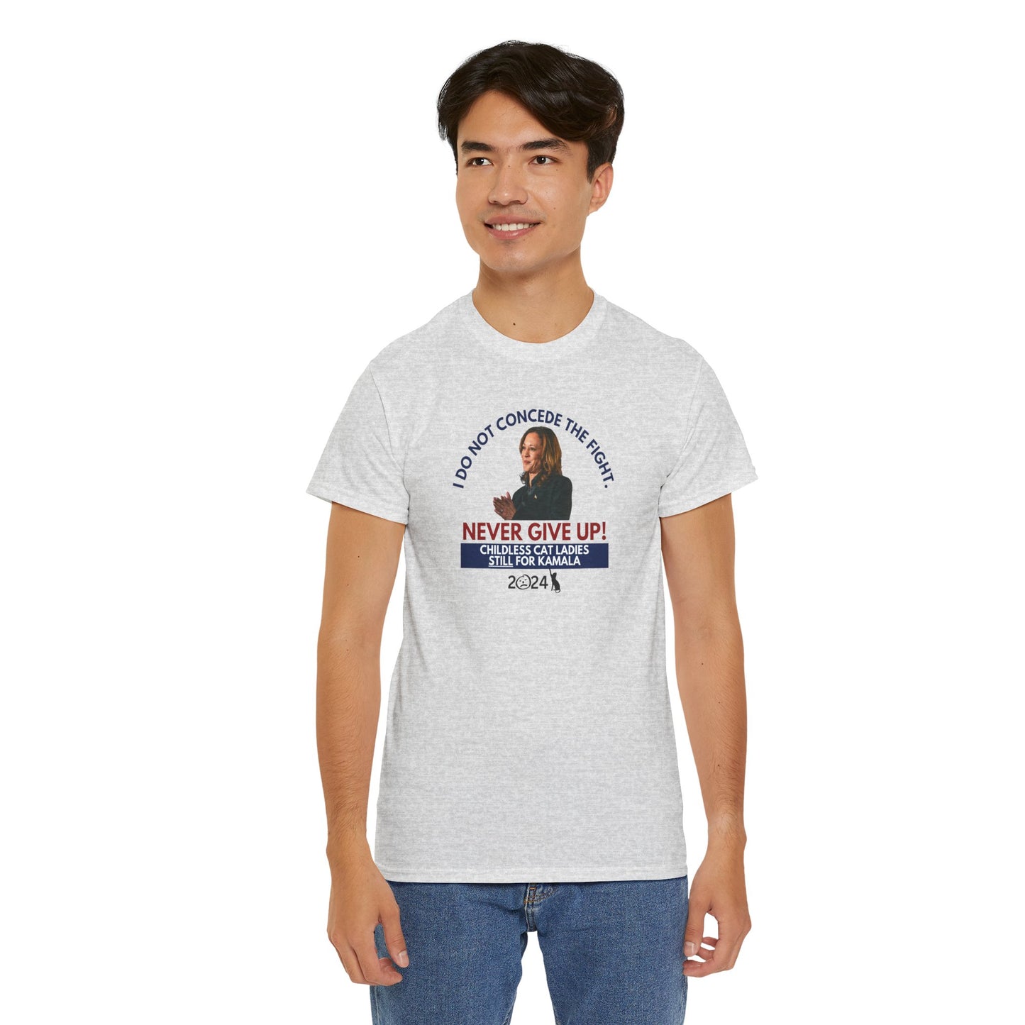 Never Give Up - Kamala Unisex Heavy Cotton Tee