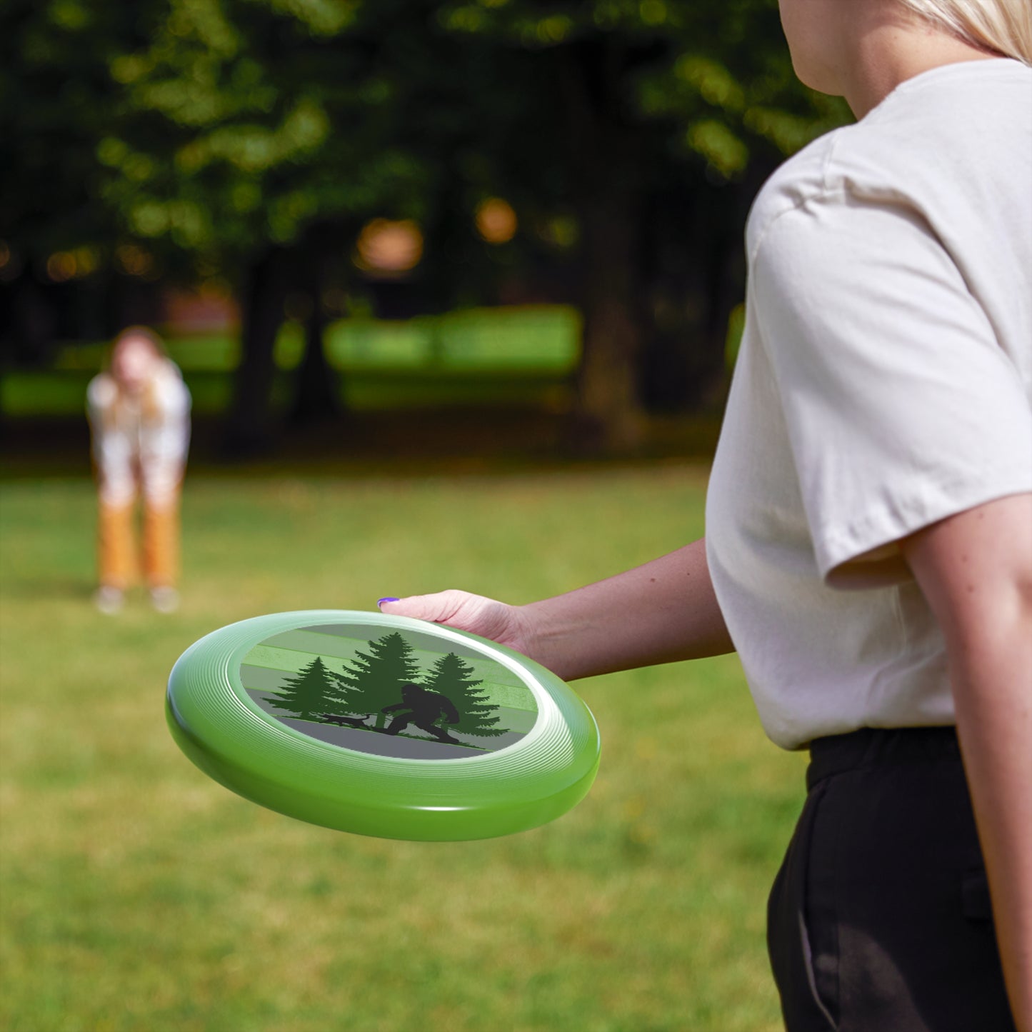 Bigfoot Adventure Frisbee – Outdoor Fun with Nature Design