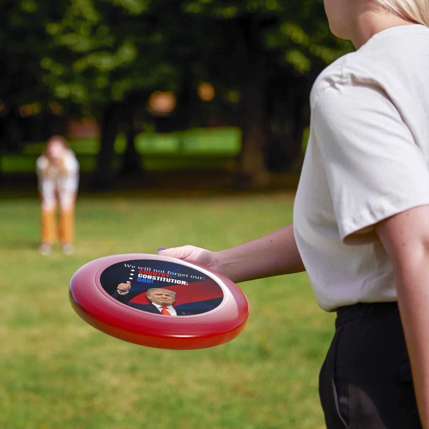 Patriotic Frisbee - "We Will Not Forget Our Country; Constitution; God!"