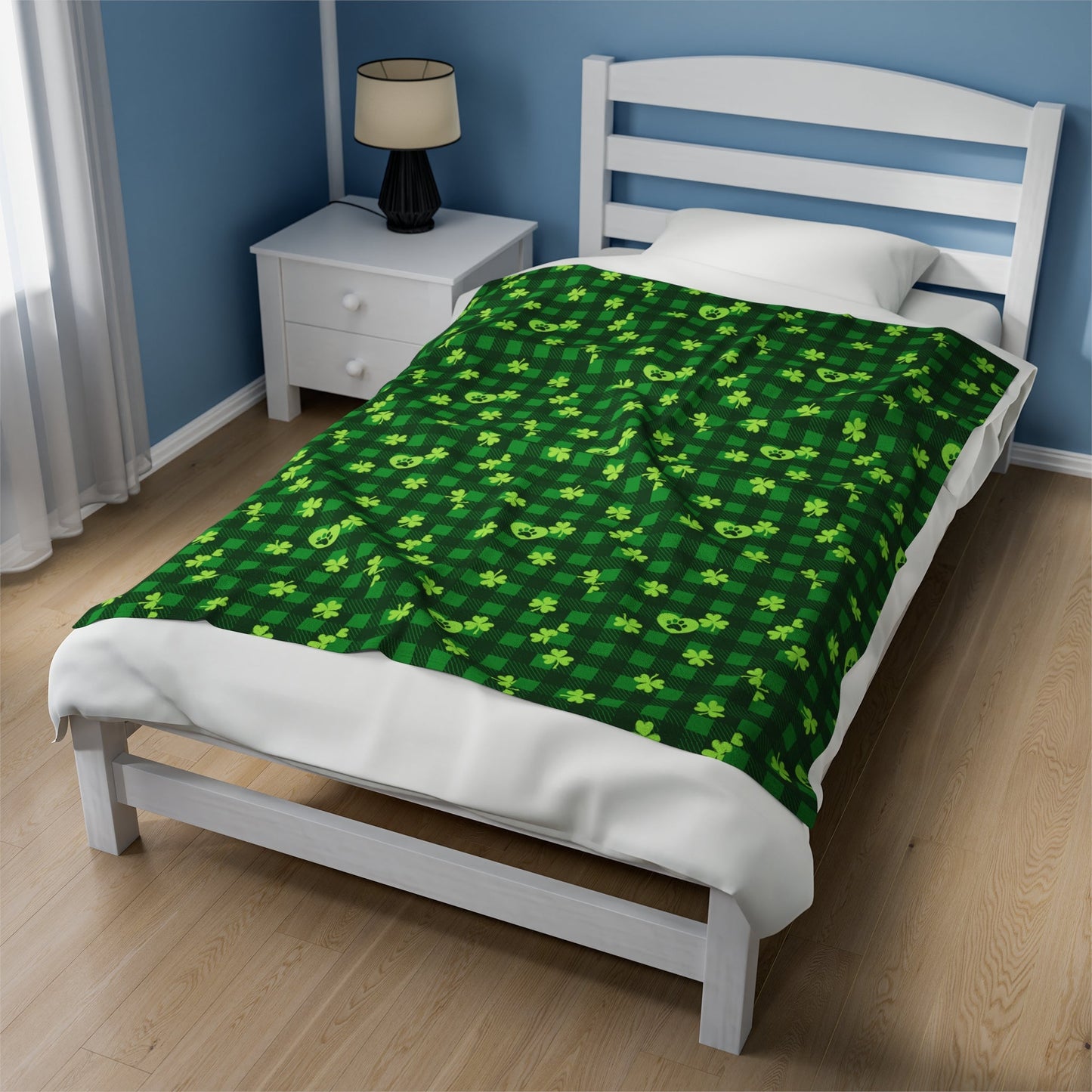 Shamrock Velveteen Plush Blanket - All Over Prints - Epileptic Al’s Shop