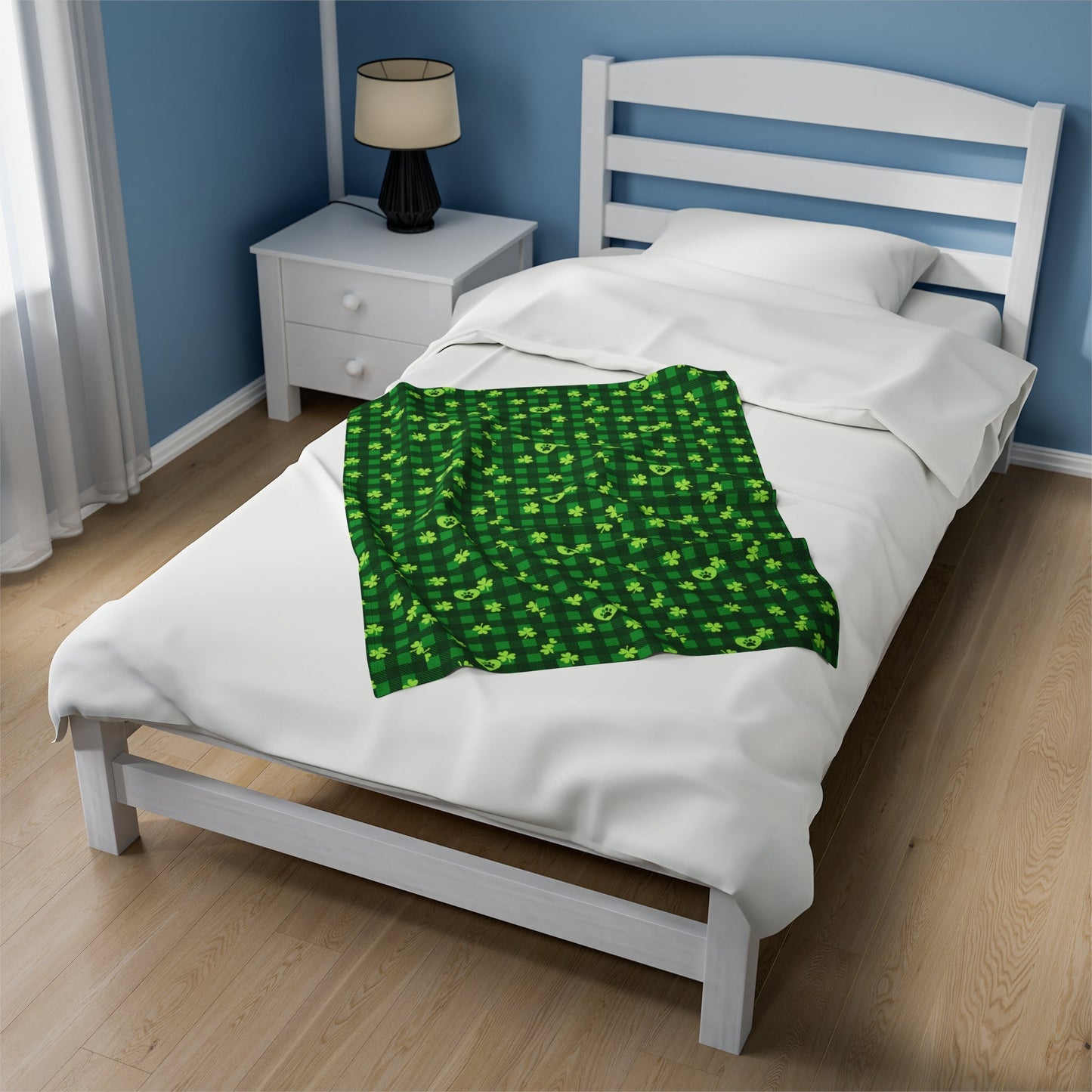 Shamrock Velveteen Plush Blanket - All Over Prints - Epileptic Al’s Shop